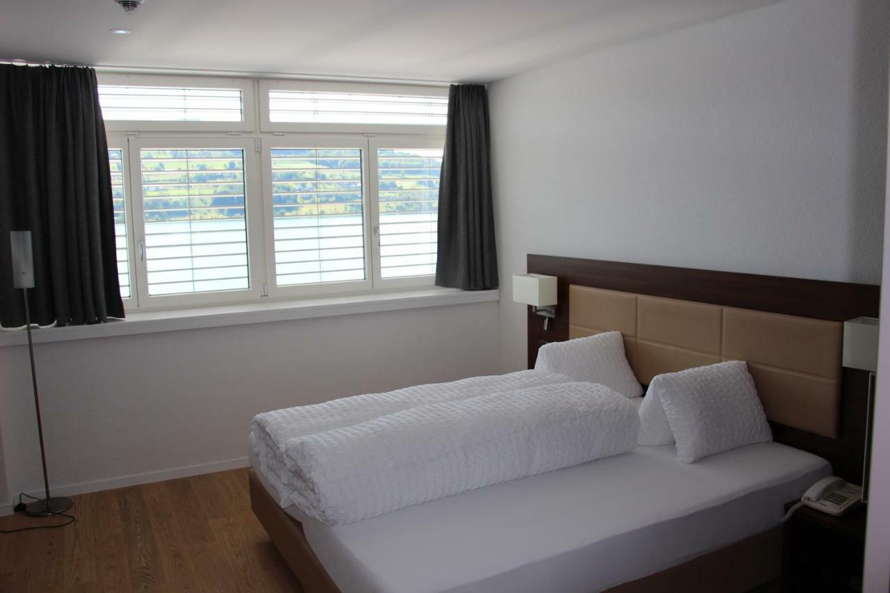 Seehotel Delphin Meisterschwanden Exterior photo